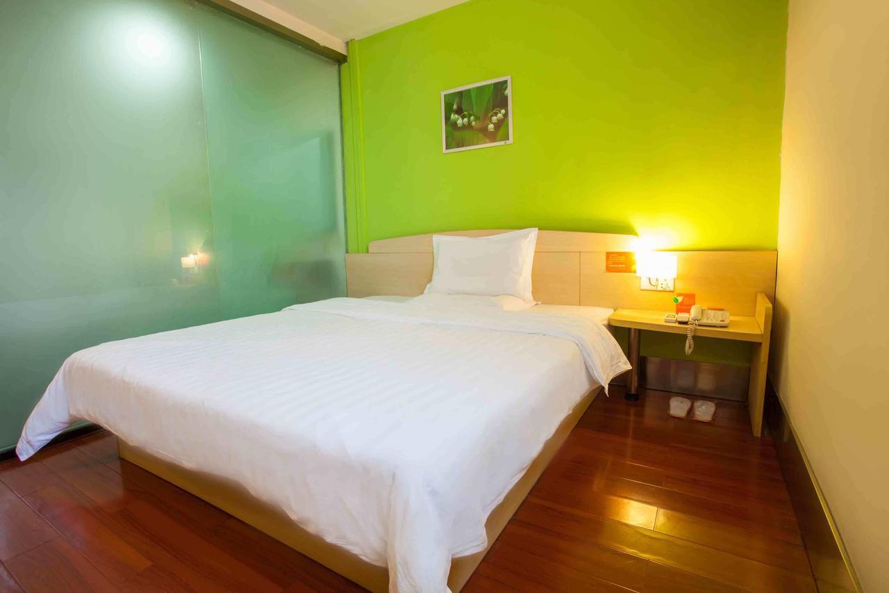 7 Days Inn Yangjiang Xinyue International Studio Pokoj fotografie